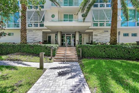353 Sunset Dr