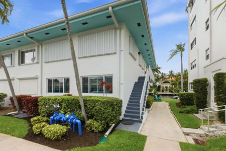 180 Isle Of Venice Drive