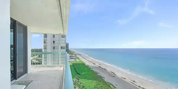 9940 S OCEAN Drive
