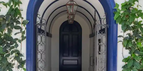 Image 3: 3