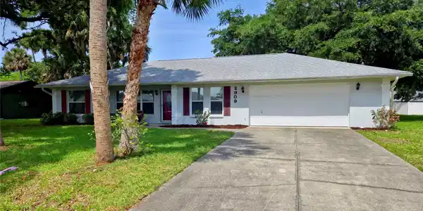 2909 Pine Tree Dr