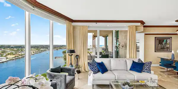 3720 S Ocean Boulevard