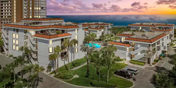 4100 N Highway A1a