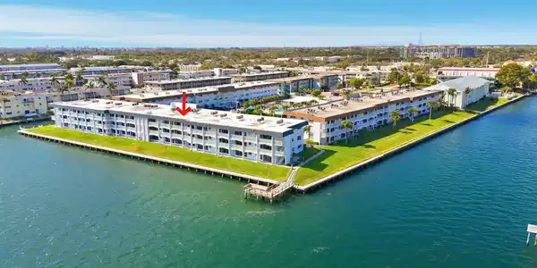 Image 2: 39_dji_20260218000038_0964_d