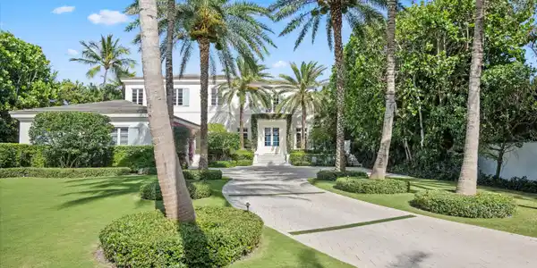 3501 N Ocean Boulevard