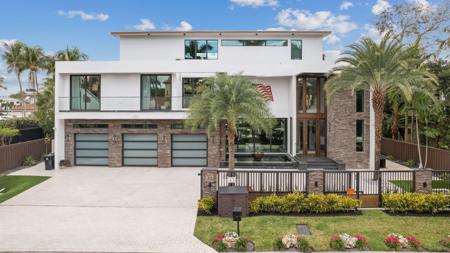 633 Coral Way