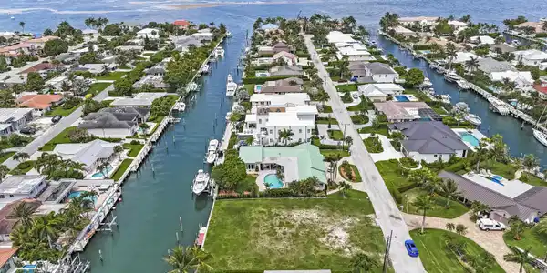 Image 4: DJI_20260606001503_0006_D