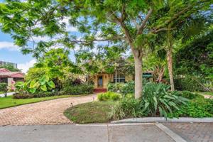 904 E Boca Raton Road