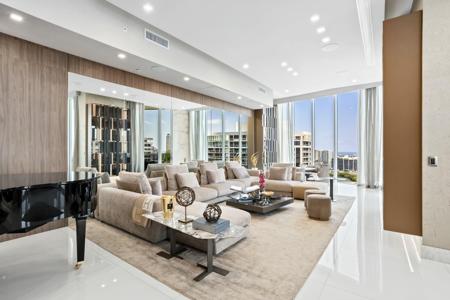 4100 Island Boulevard