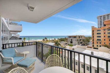 525 N Ocean Boulevard