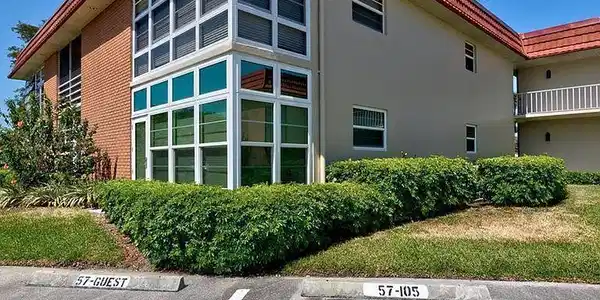 63 Tall Oaks Circle