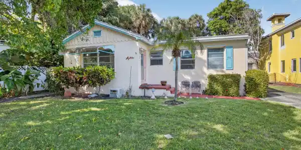 107 SE Olive Way