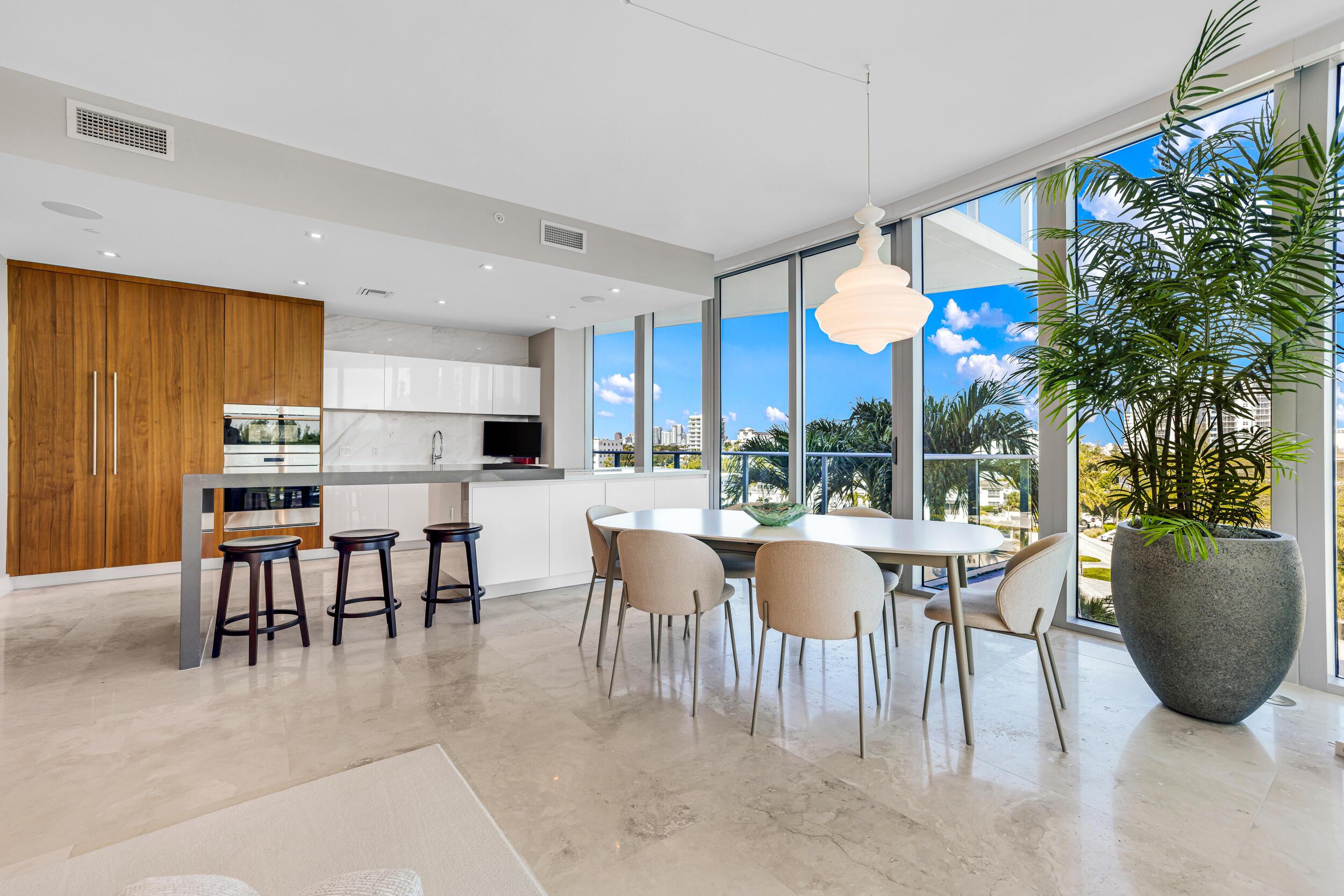 Image 4: 701 N Fort Lauderdale Beach Blvd-Fort La