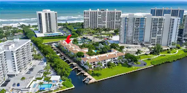 4401 N Ocean Boulevard