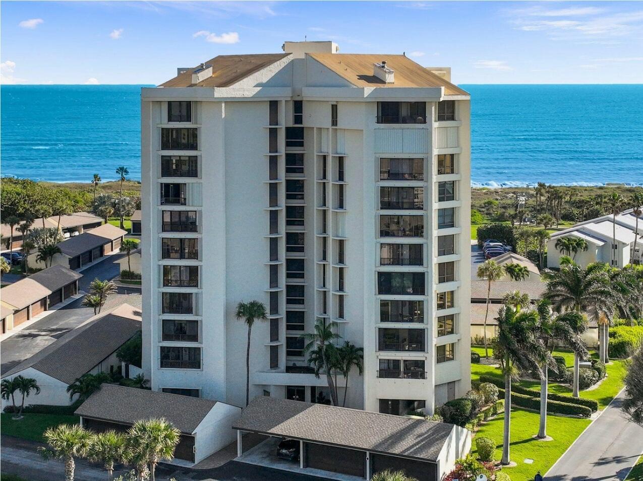 Image 2: SEASCAPE 4200 BUILDING............