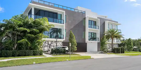 344 Venetian Drive