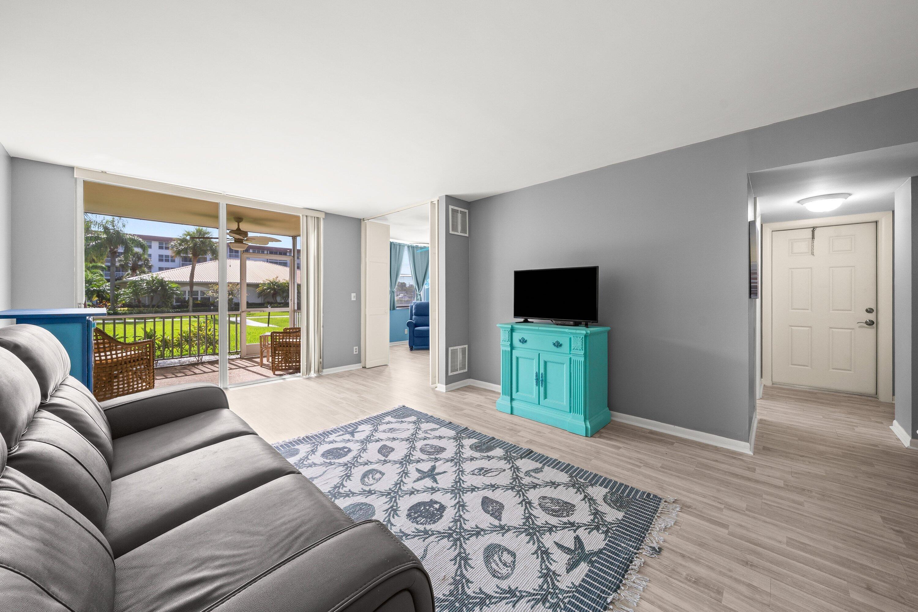 Image 4: 004-2525FloridaBoulevard-130-DelrayBeach