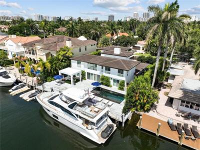 325 Seven Isles Drive