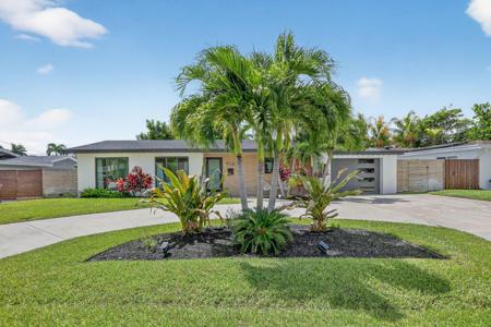 906 SE 13th Court