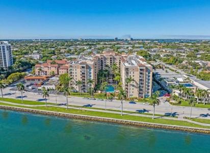 1805 N Flagler Drive