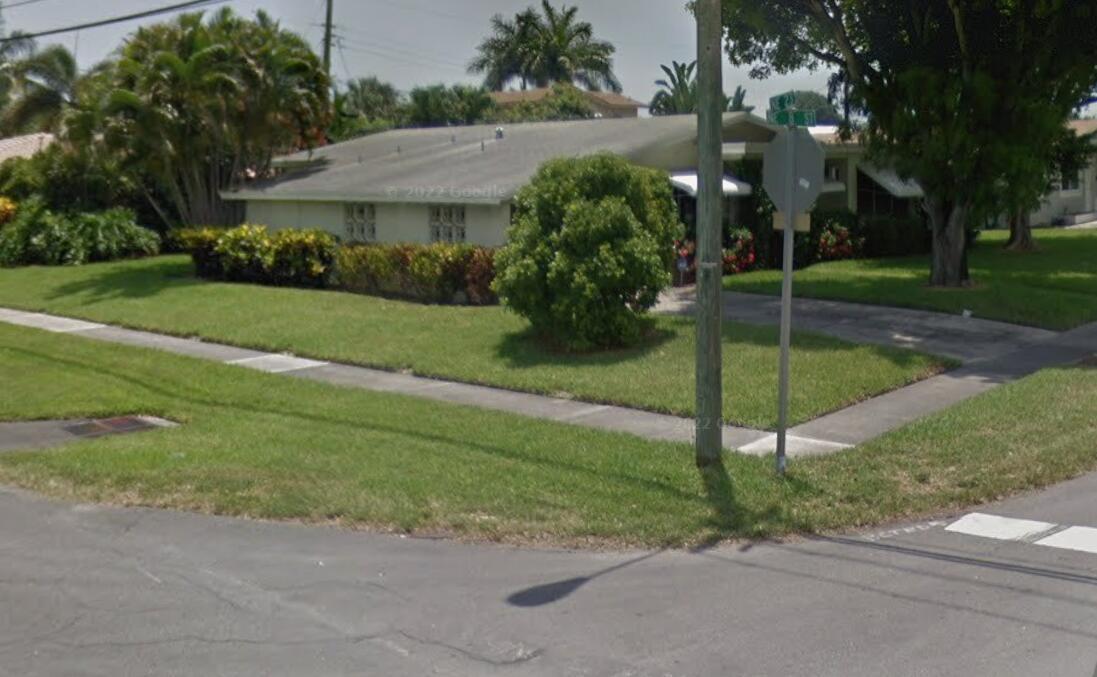 Image 4: MAIN_CORNER_VIEW_1