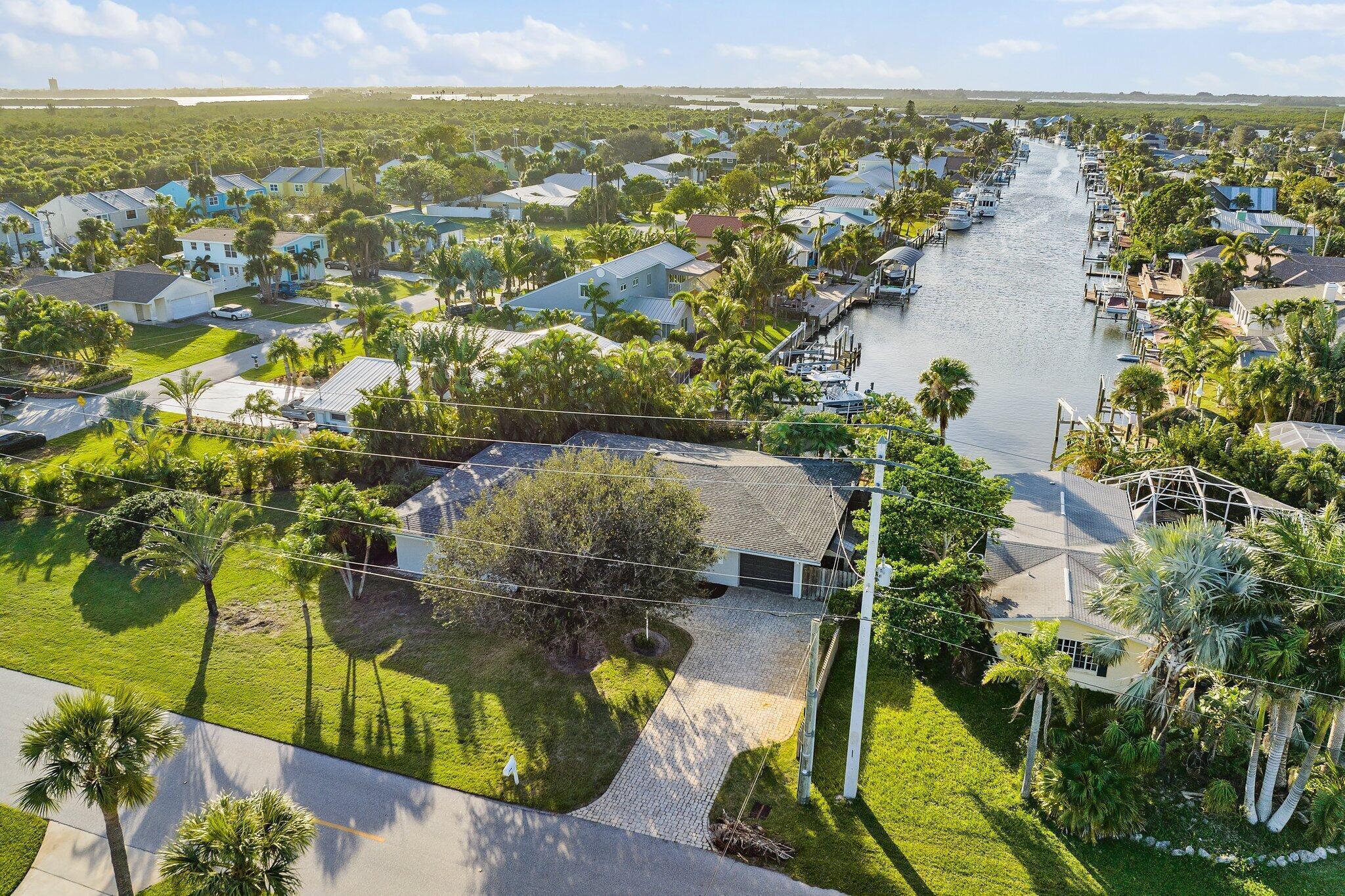 Image 1: 053-2611FlotillaTerrace-FortPierce-FL-34