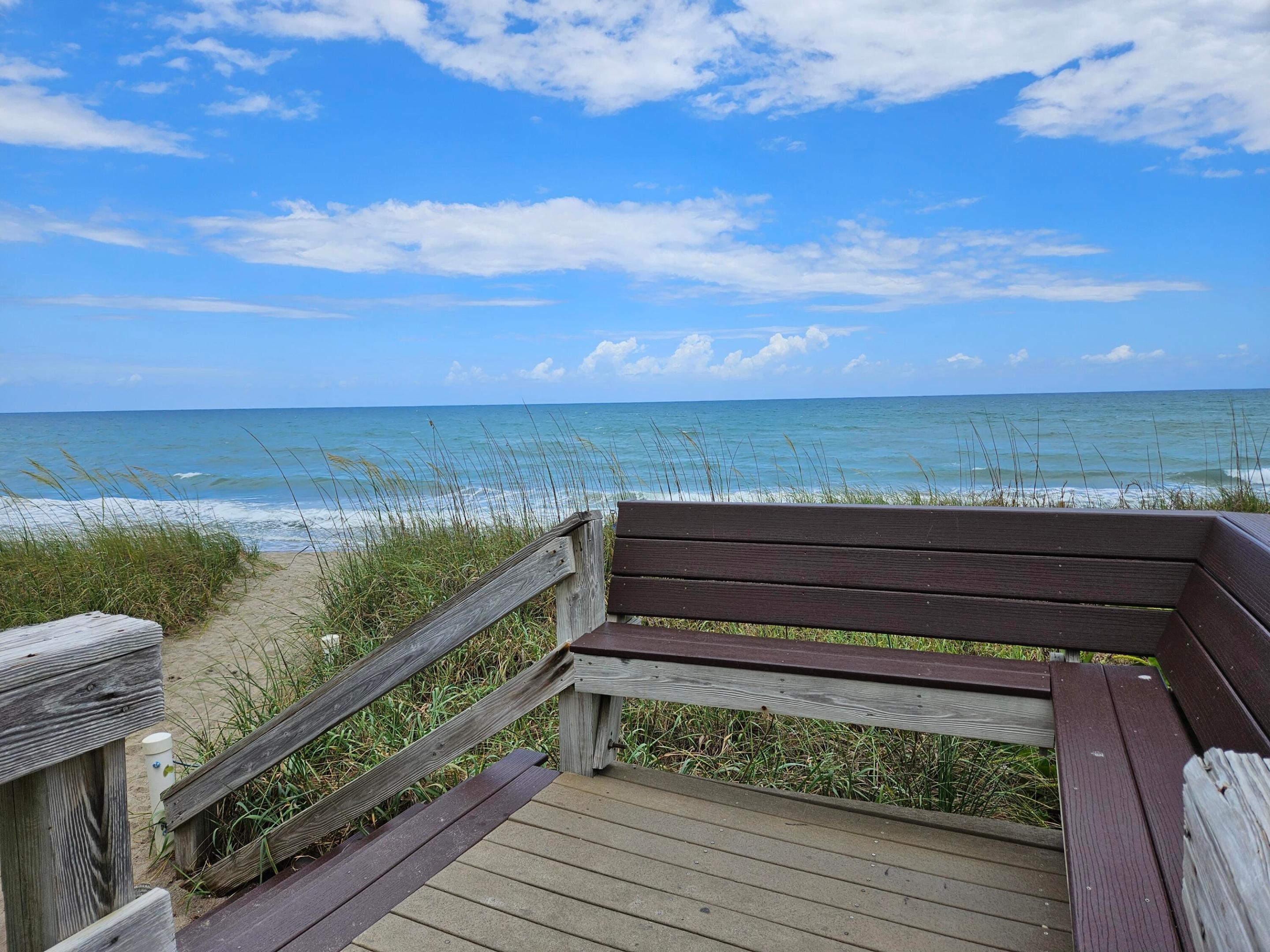 Image 4: Private beach access