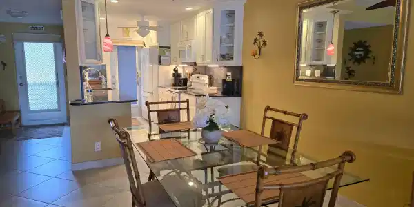 105 NE 19th Avenue