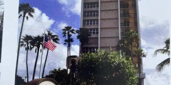 Image 3: building