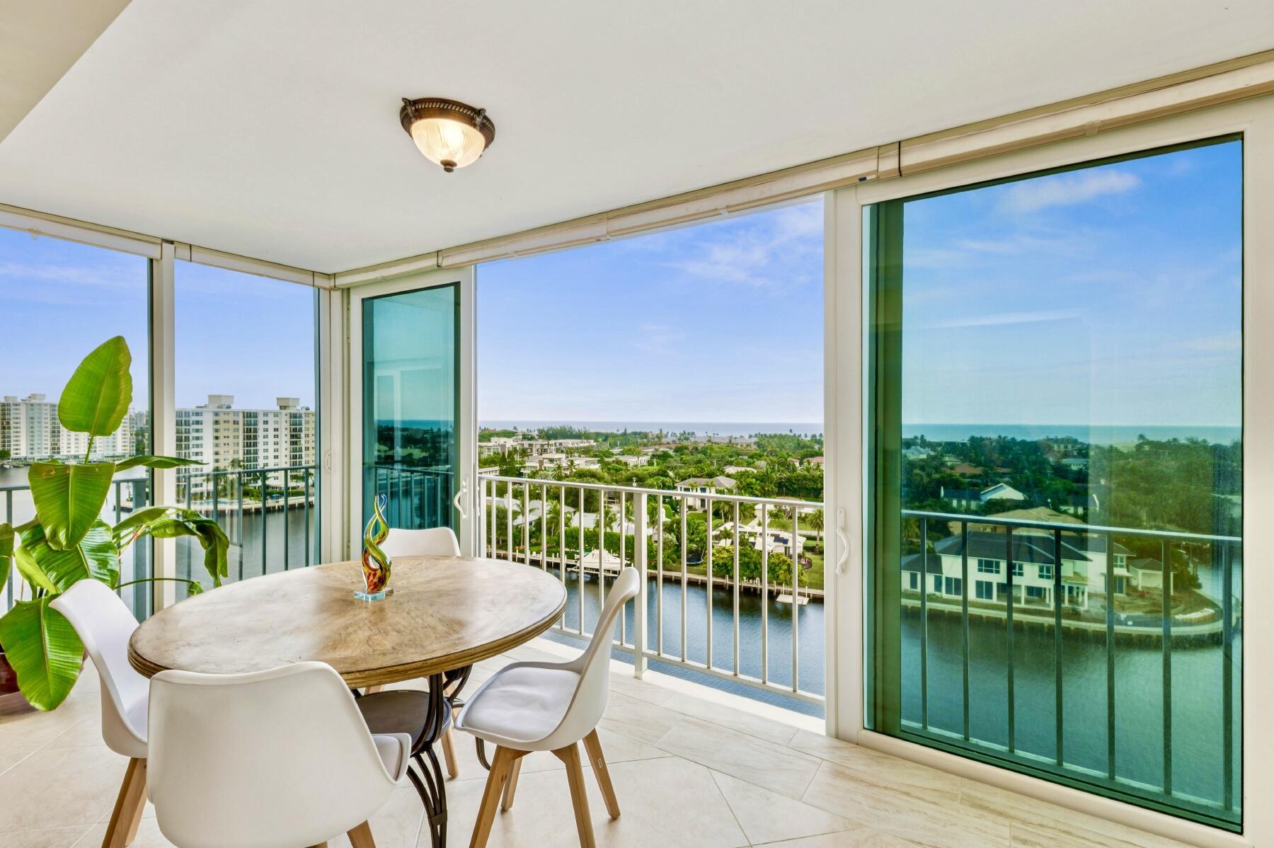 Image 4: Family Room View
