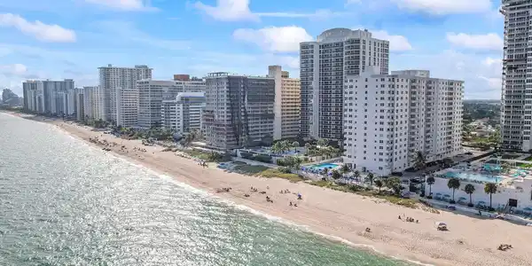 4250 Galt Ocean Dr