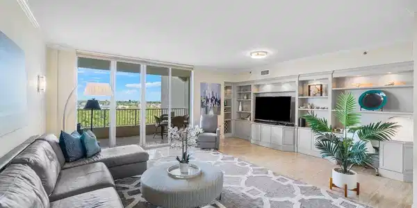 3720 S Ocean Boulevard