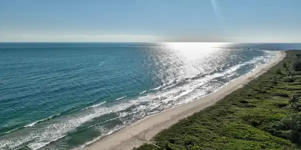2711 N Hwy A1a