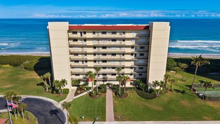7420 S Ocean Drive
