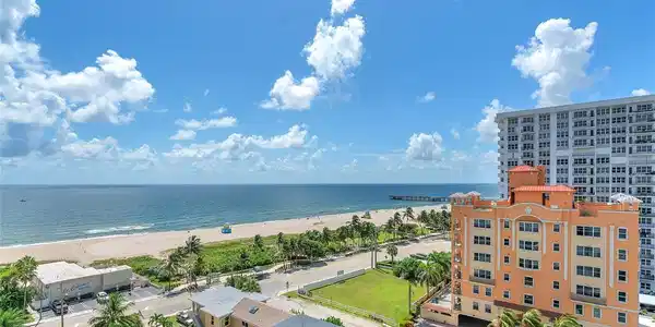525 N Ocean Blvd