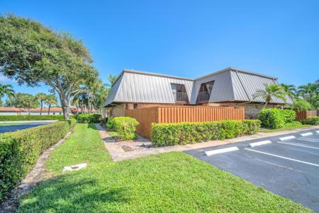 1420 Ocean Way