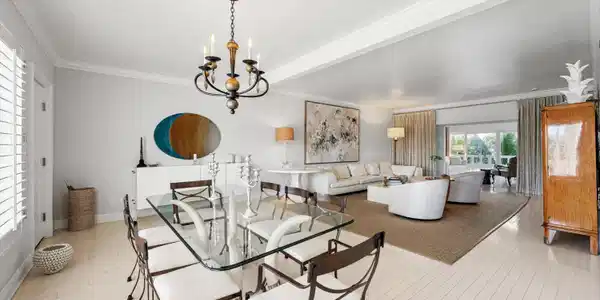 Image 3: Dining Area/Living Room