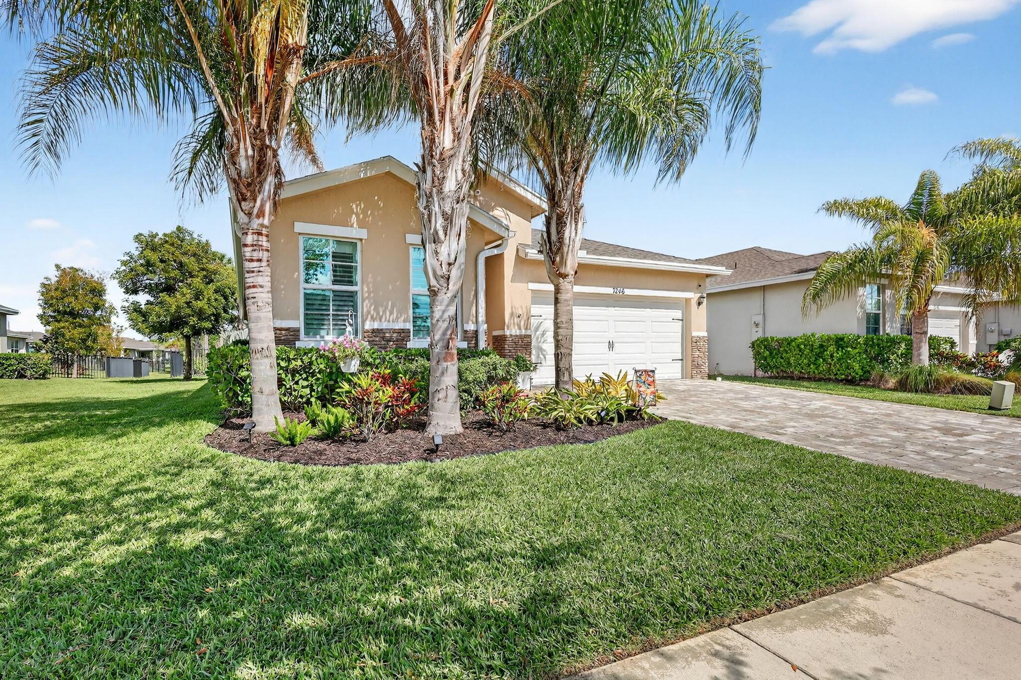 Image 3: 3-web-or-mls-5P1A8856