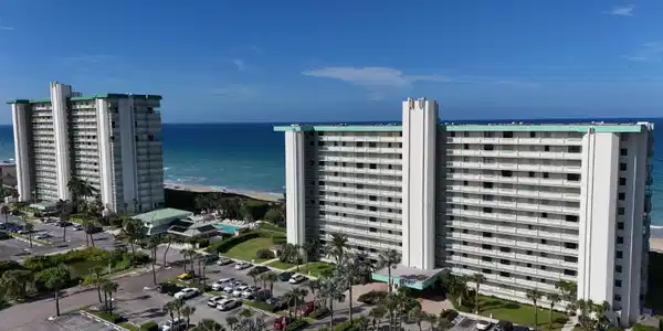 9940 S Ocean Drive