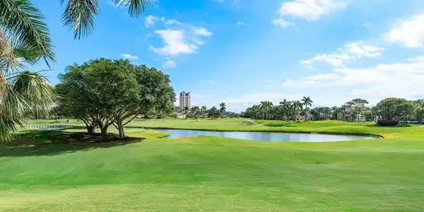 550 SE Mizner Boulevard
