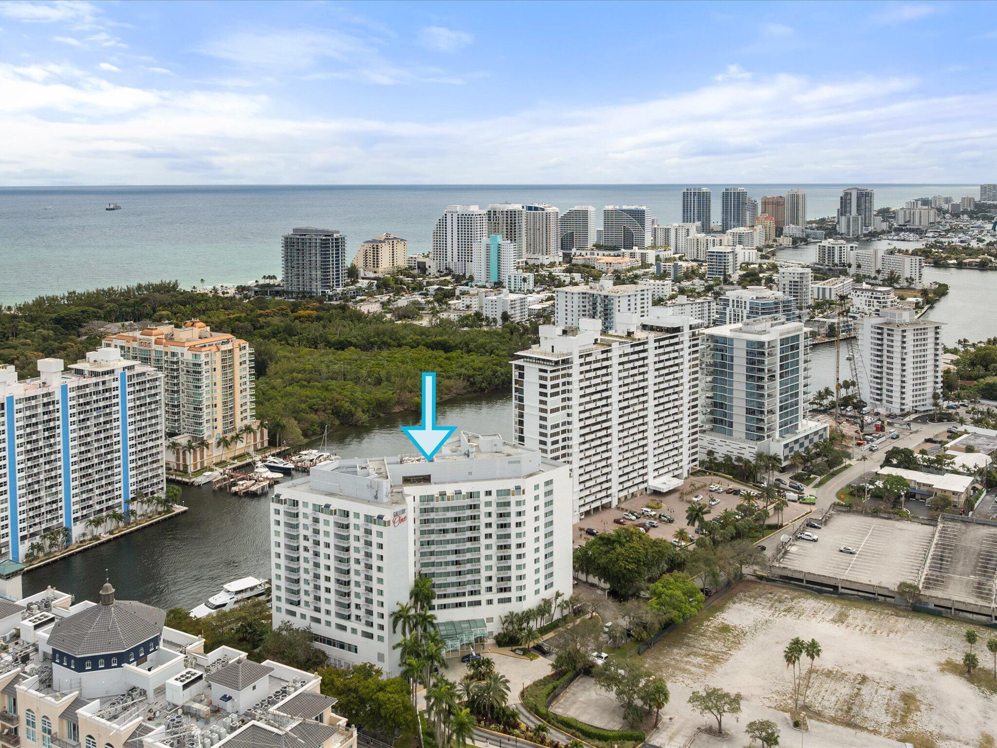 Image 3: Building close to the ocean