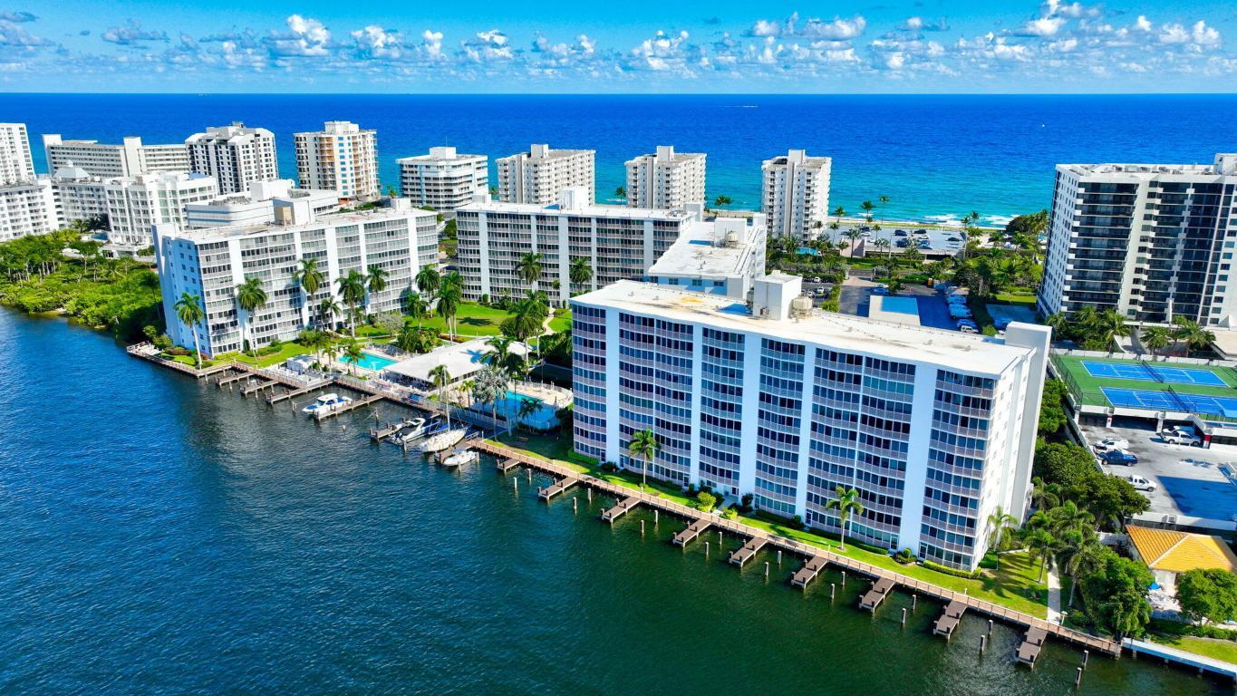 Image 3: Intracoastal community