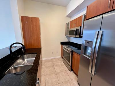 233 S Federal Highway