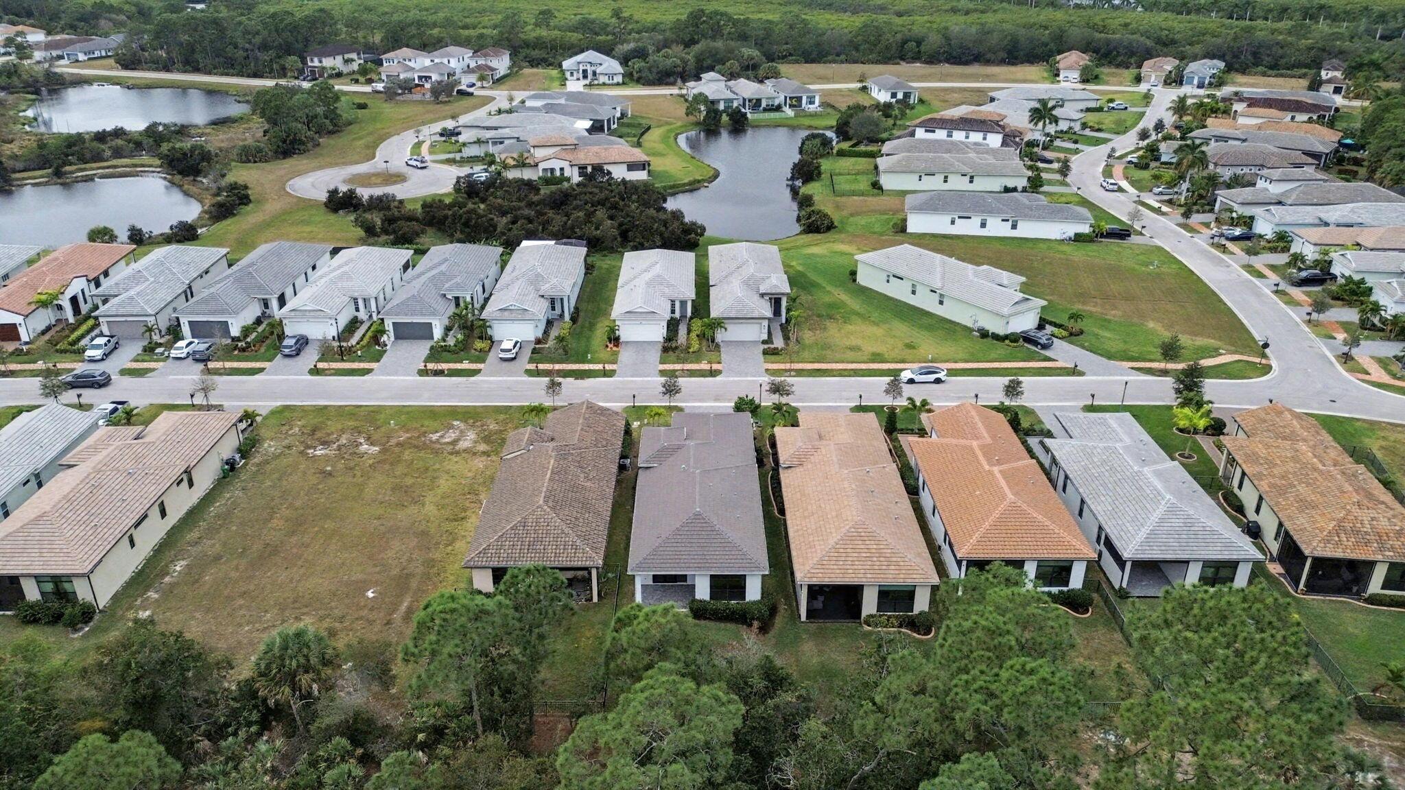 Image 3: Aerial Rear