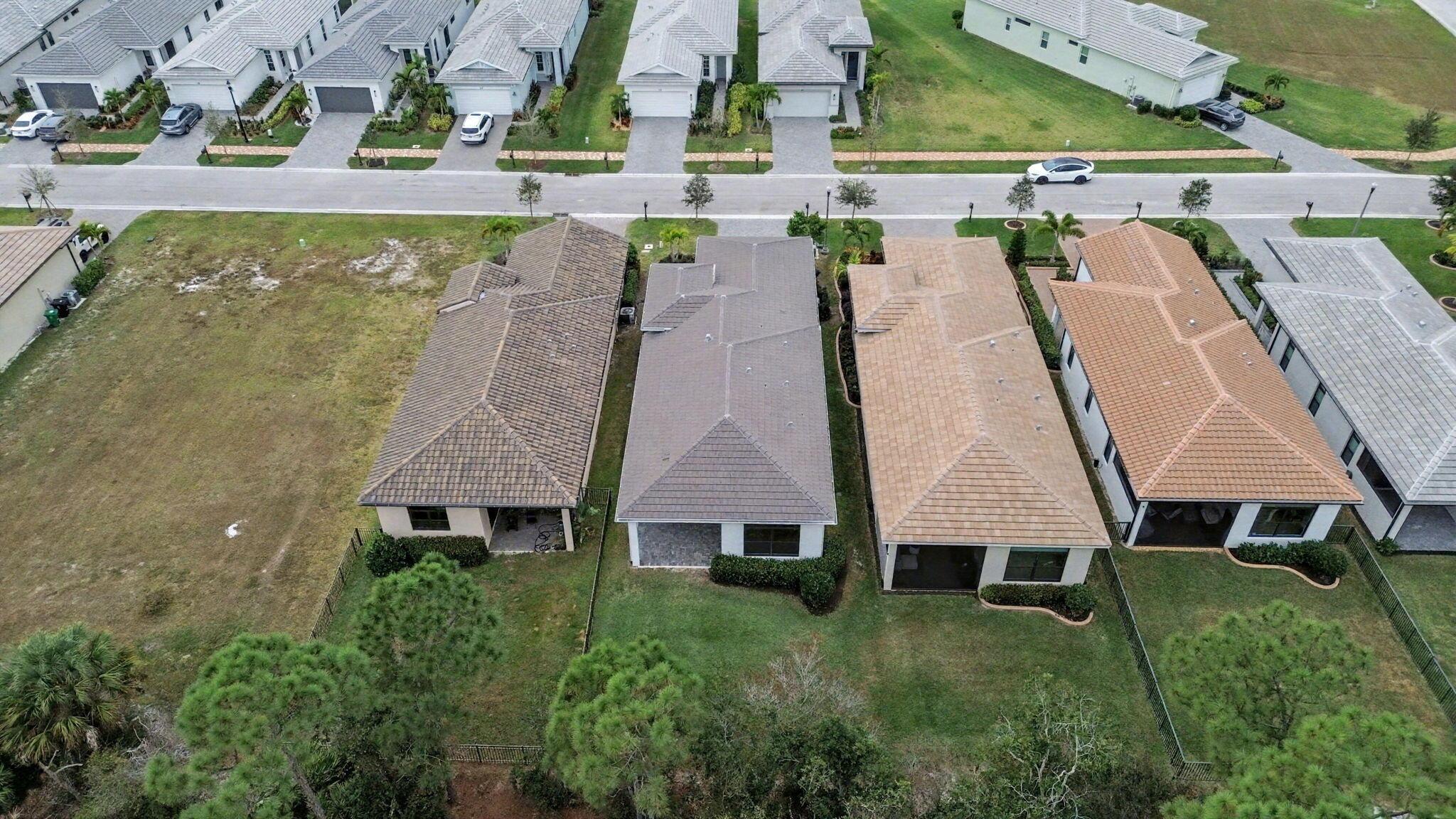Image 4: Aerial Rear