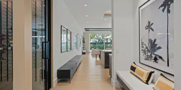 Image 4: custom built in bench