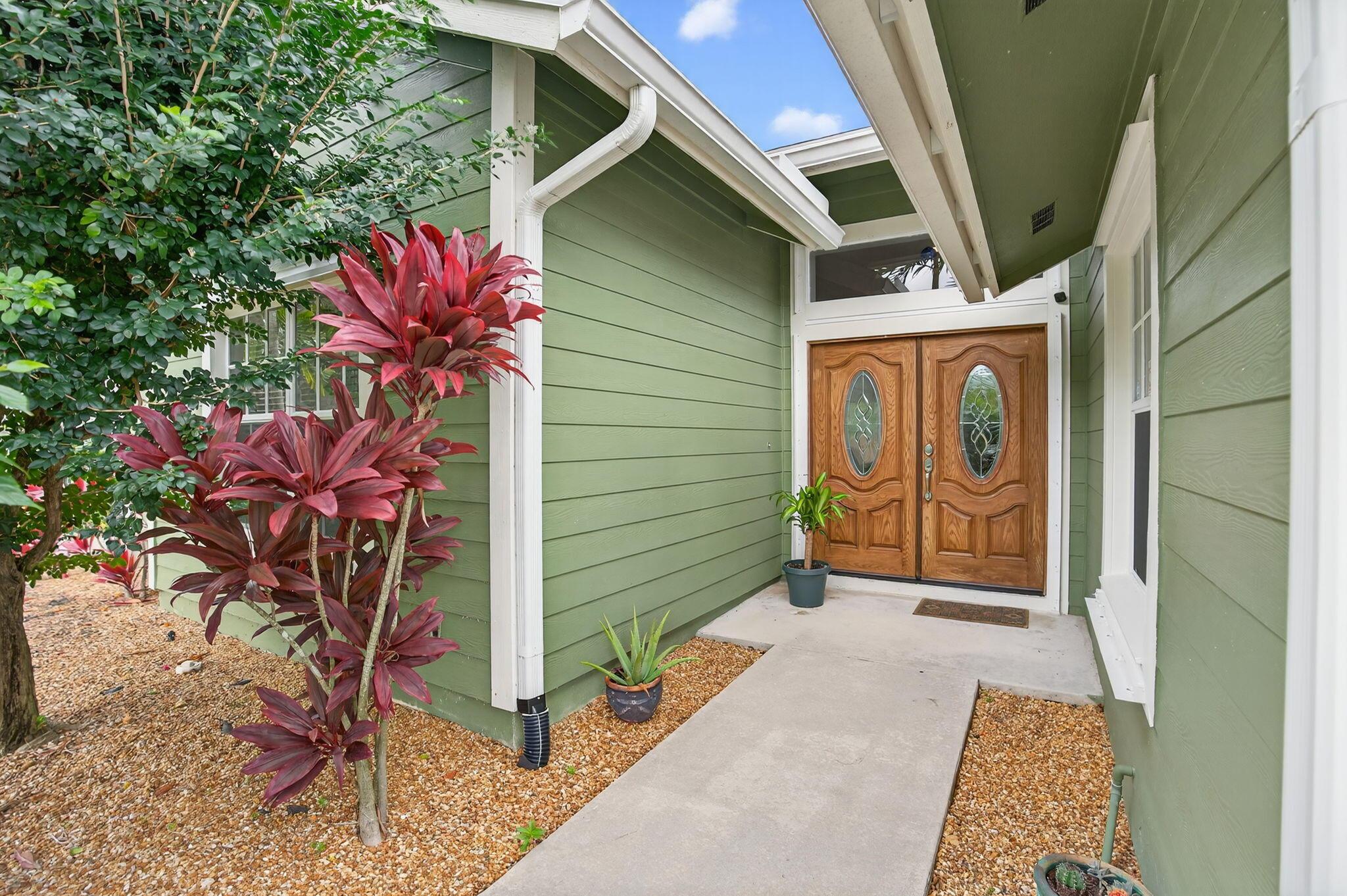 Image 4: Front Door