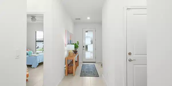 Image 4: 22-web-or-mls-500_6524