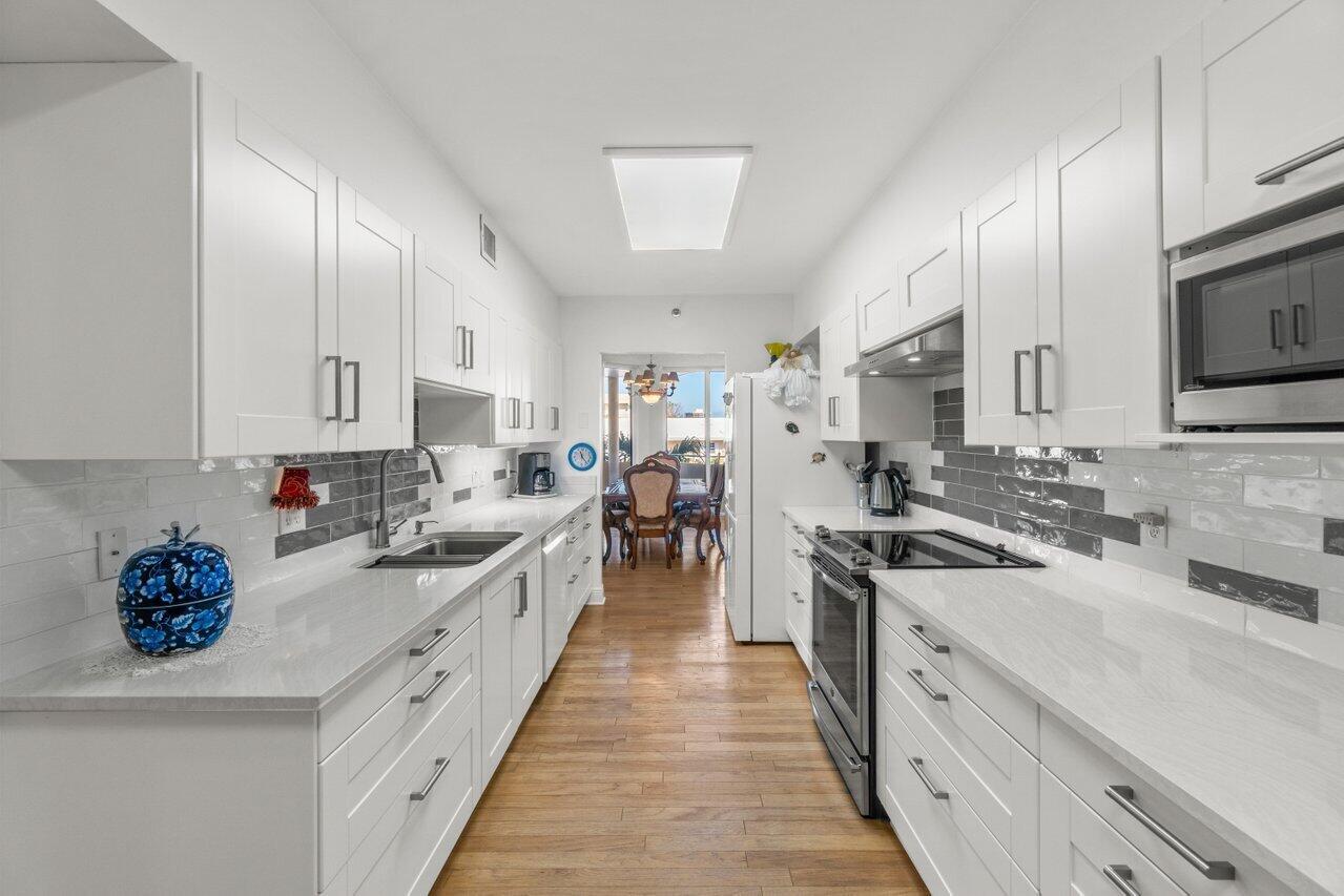 Image 3: 009-1401SouthOceanBoulevard-Unit3090-Boc