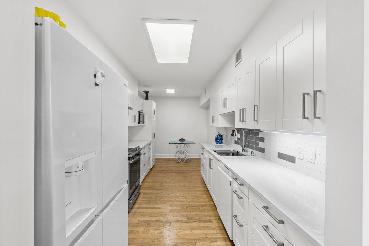 Image 4: 006-1401SouthOceanBoulevard-Unit3090-Boc